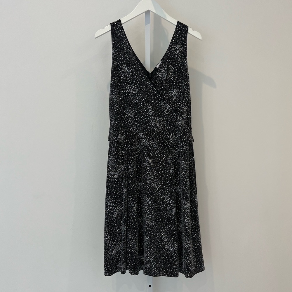 ARMANI COLLEZIONI BLACK METALLIC DRESS SIZE IT 42 / US 6 NWOTS!